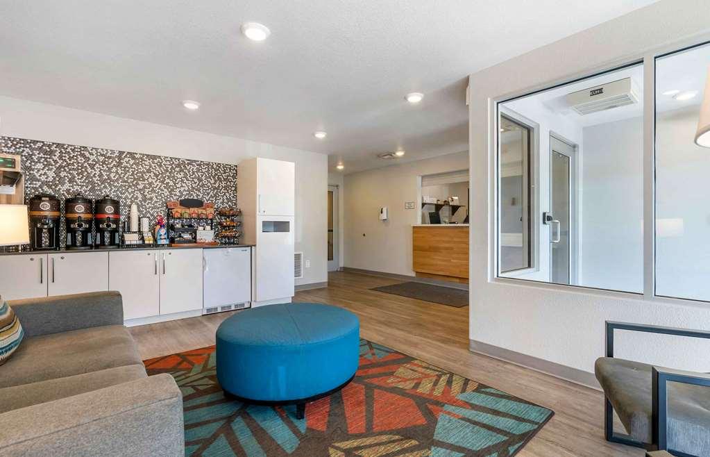 Extended Stay America Suites - Portland - East Fairview Интерьер фото