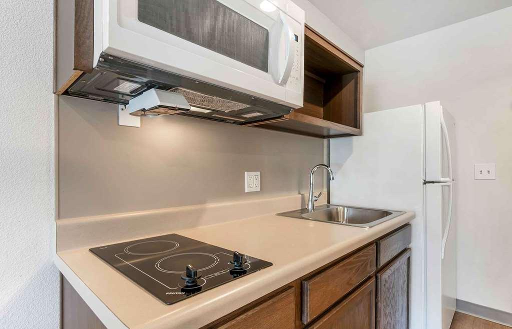 Extended Stay America Suites - Portland - East Fairview Номер фото